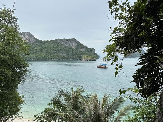 ทะเลใน อันซีน เกาะแม่เกาะ