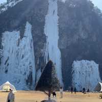 강원도에서 아이스 클라이밍을 .. ? ❄️🧗‍♀️ | 원주 희귀한 카페 | 특별 카페 