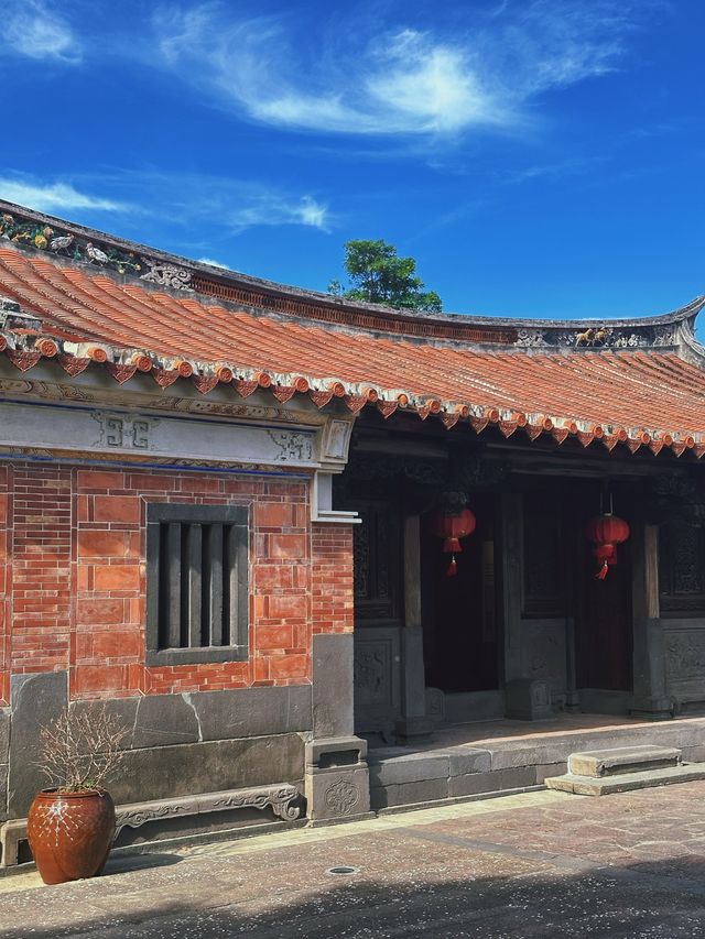 《台北》超過200年的絕美閩式四合院建築-林安泰古厝