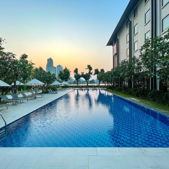 ibis Bangkok Riverside ริมแม่น้ำเจ้าพระยา