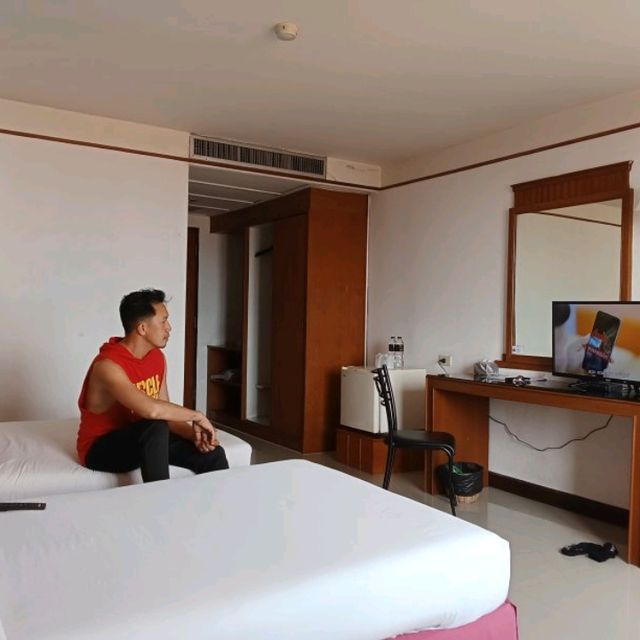 เติมความสุขง่ายๆ ที่ สองพันบุรี