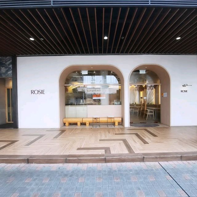 隱身葵芳屋村內嘅文青cafe🪵