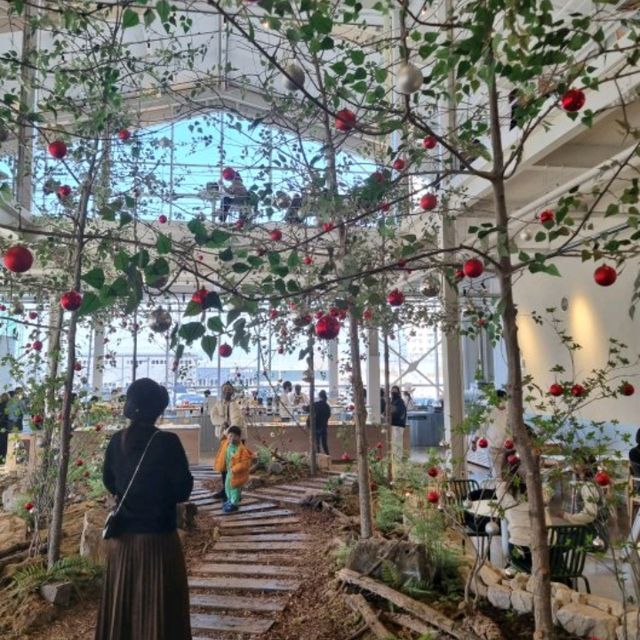 솦속에서 빵먹는 느낌🌳마고포레스트