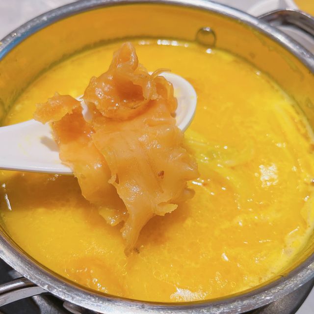 花膠濃湯雞煲有驚喜😋😋