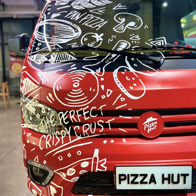 📍香港中環｜Pizza Hut美式餐車登陸中環街市！有得打卡又有限定青提批！🍕