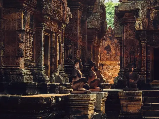 Banteay Srei , Cambodia 