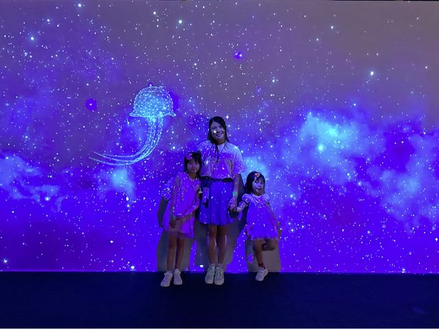 懶媽遛孩熱點! 睇水母兼玩室內遊樂場