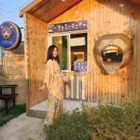 พิกัดที่พักฮิลใจ Us and Ours Cafe' and bed | อุทัยธานี