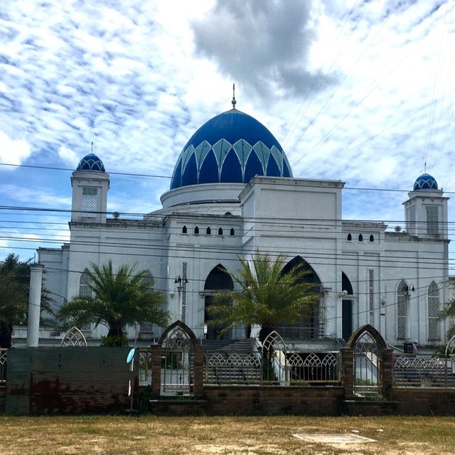 Bang Pu At-Ta-awun Mosque