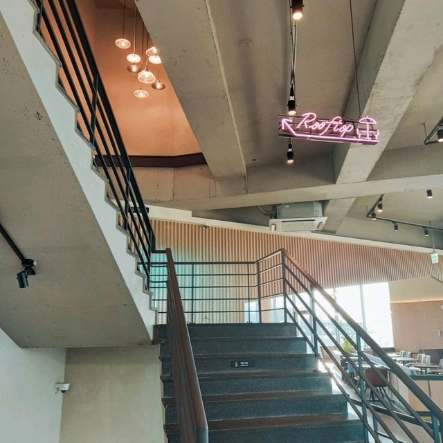 韓国済州島・海が見える絶景Cafe