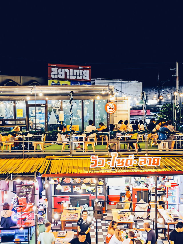 เดินเล่นตลาดกลางคืน ตลาดชิลล์วา ภูเก็ต