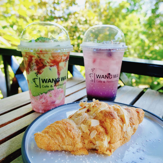 Wang Wa Cafe' & Restaurant