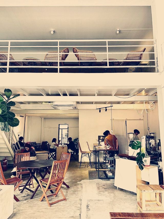 Pixel Coffee & Bakes