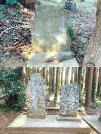【鹿島神宮北の一之鳥居と戸隠神社/茨城県】神戸森に佇む朱塗りの鳥居