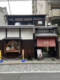 【京都カフェ】日本初ショコラ専門店のカフェでスイーツが食べられるよ🍫