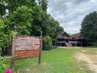 บ้านเสานัก