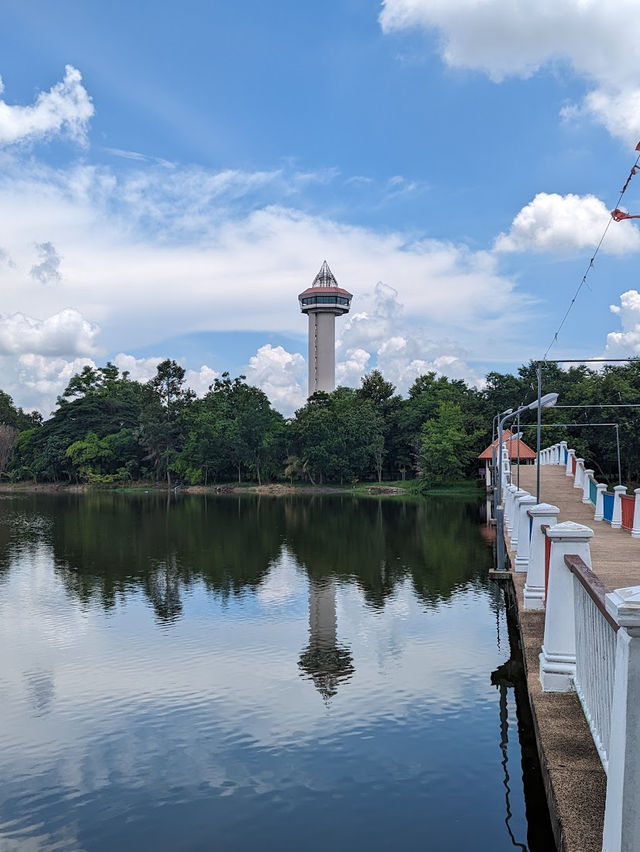 หอศรีลำดวนเฉลิมพระเกียรติ