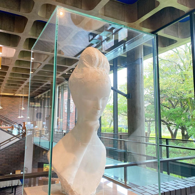 茅崎市美術館：古今藝術展