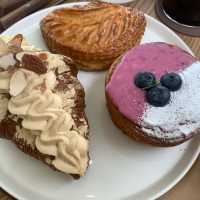 "숲 속 작은 보물, '원지 카페 리버노트' 🌿☕️ 