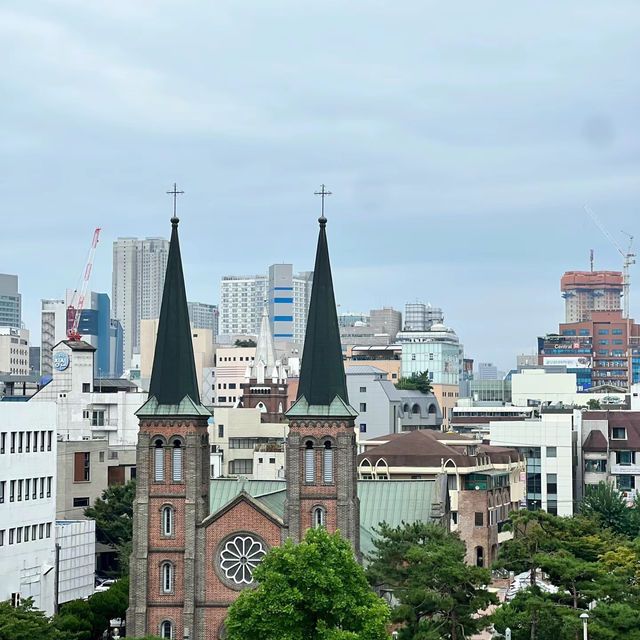 「東京復活大教堂：宗教建築，深深吸引遊客」
