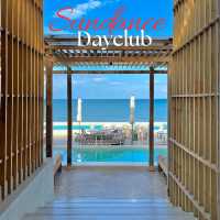 🏦 Sundance Dayclub คลับสุดหรูริมทะเลหัวหิน