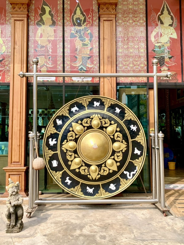 Mesmerising… Wat Samian Nari in Bangkok