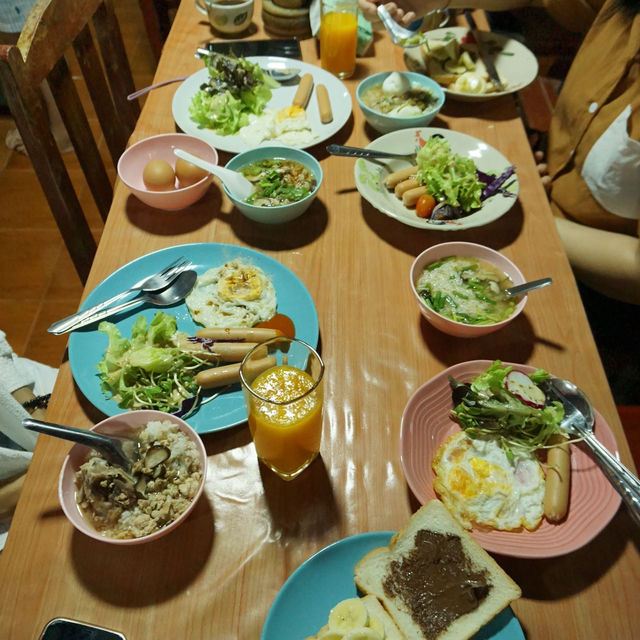 ที่พักแม่กำปอง ราคาถูก 