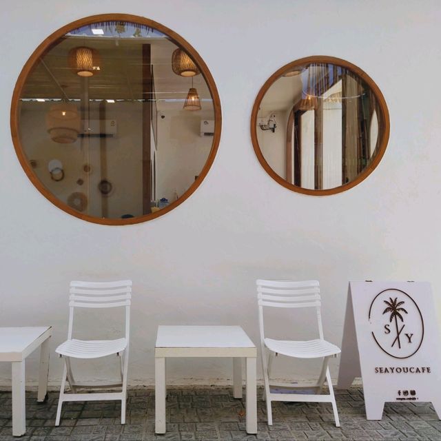 Sea You Cafe ...ณ ป้อมพระจุลฯ แหลมฟ้าผ่า