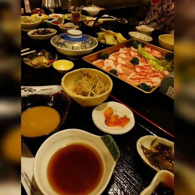 沖繩人氣阿古豬餐廳🤤