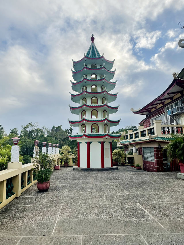 A day tour in a city where the mountains meets the sea: Cebu City Philippines