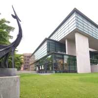 亞洲現代美術館 十週年