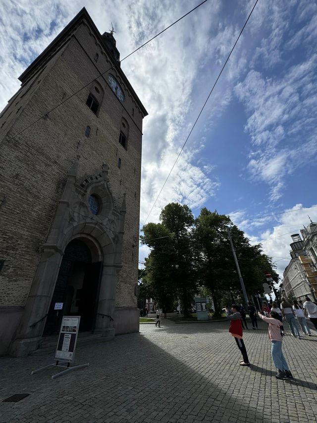 奧斯陸主教座堂（Oslo domkirke）