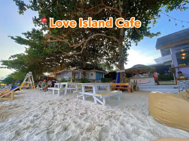 Love Island Cafe