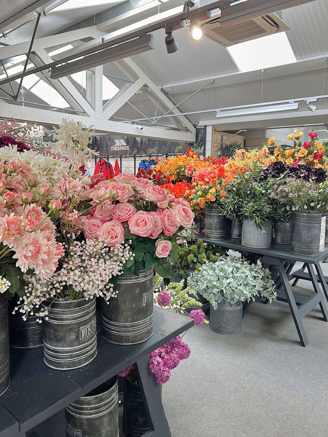 英國米爾頓凱恩斯週末好去處-Frosts Garden Centre