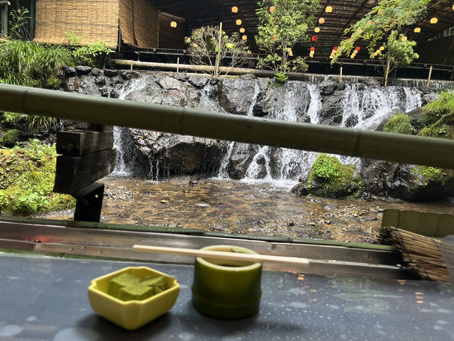 貴船/流水麵！美景與趣味！滿足的觀感體驗！