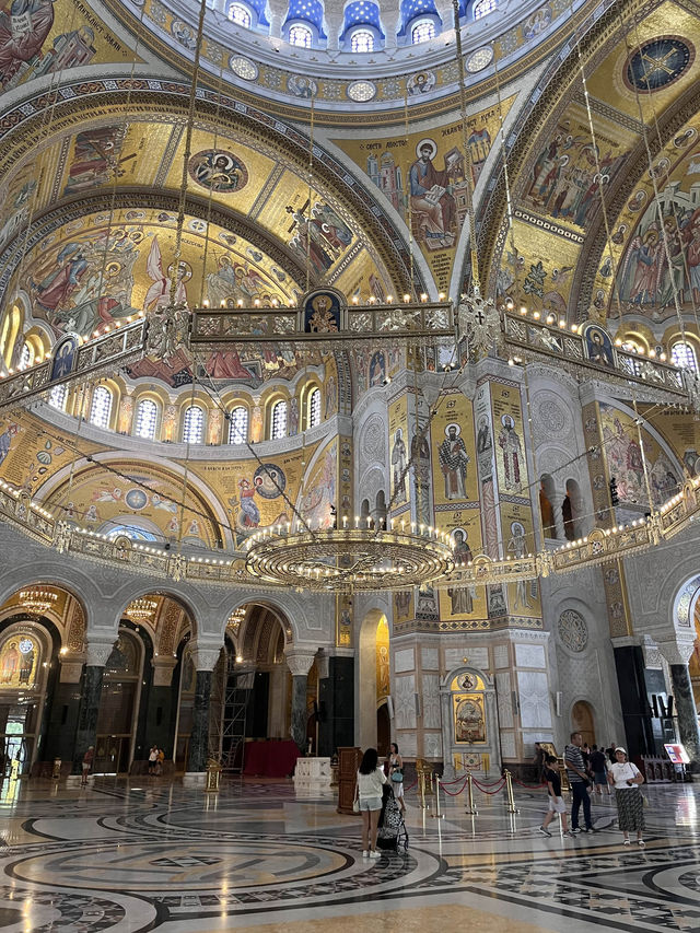 最金碧輝煌的東正教主教堂：塞爾維亞聖薩瓦教堂🇷🇸⛪️🔔😍
