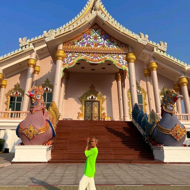 ขอพร หลวงพ่อรวย วัดตะโก