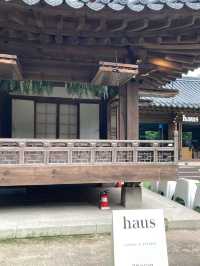 ソウル《東大入口駅》公園内にある韓屋造りのカフェ