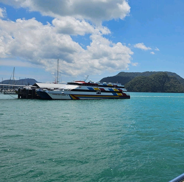 馬來西亞海島旅行〔蘭卡威港〕藍天碧海的熱帶天堂