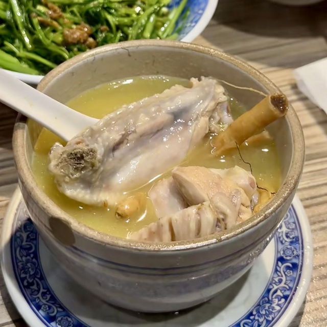 平日下班日常的小確幸「牛肉麵•雞湯」