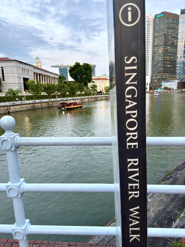 シンガポール　シンガポール観光　Boat Quayの散策は最高だよ！