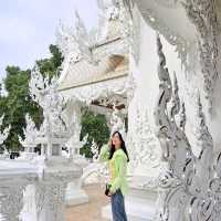 ร่องขุ่น 🙏🏼 พุทธศิลป์เมืองเชียงราย