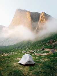 Camping in Lofoten: A Nordic Adventure Like No Other