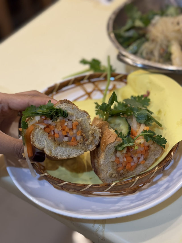 荃灣抵食二人套餐 正宗越南泰國菜@小越廚