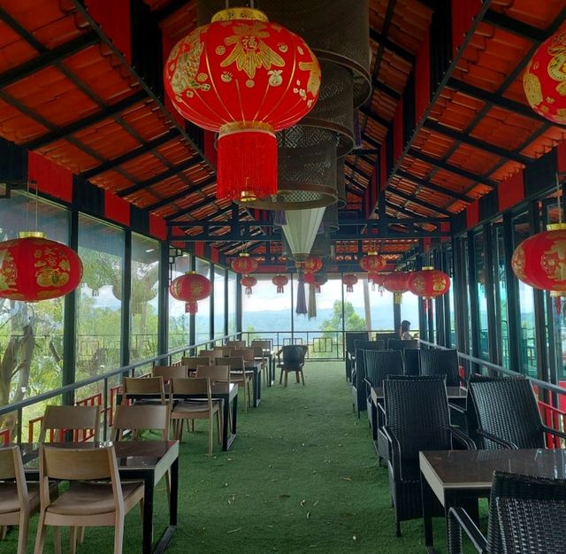 โรงเตี๊ยมสุดขอบฟ้า บรรยากาศเมืองจีน