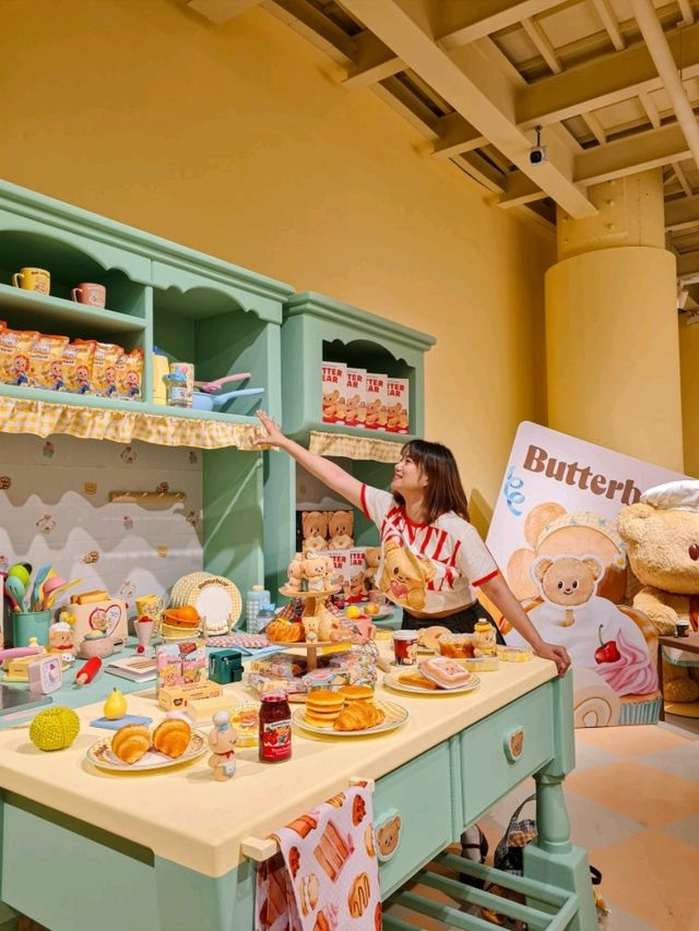 Buttery World