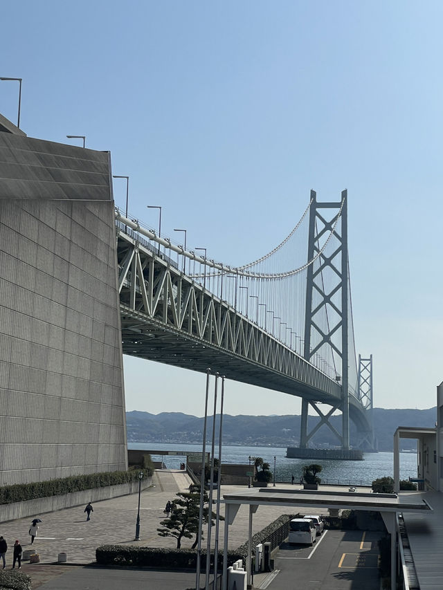 兵庫｜耐受阪神大地震的奇蹟 世界第二大跨距吊橋 明石海峽大橋