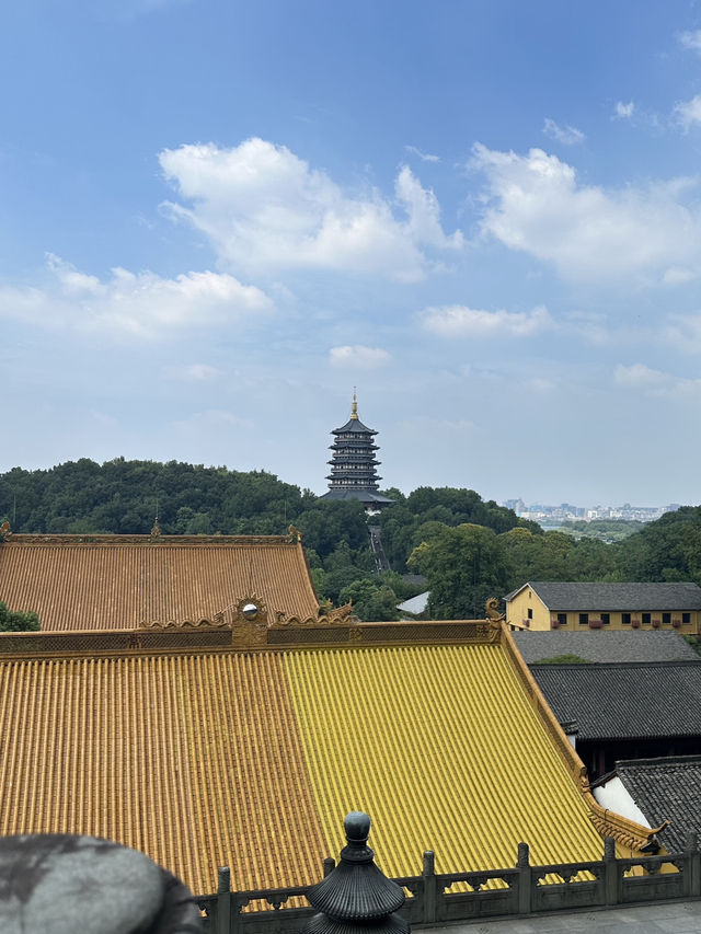 🌅 West Lake Hangzhou: A Dreamy Escape into China’s Most Beautiful Scenery 🏞️ 