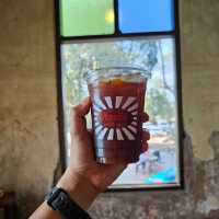 หลงรัก คอฟฟี่โรสเตอร์ ร้านกาแฟนั่งชิลที่อุบล