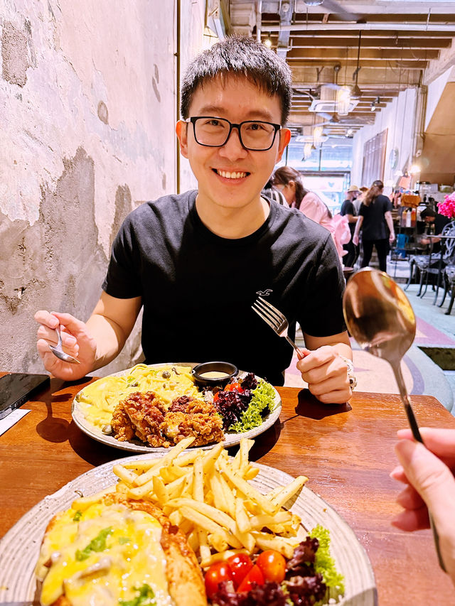 Leaf & Co. Café KL: A Nostalgic Lunch Escape